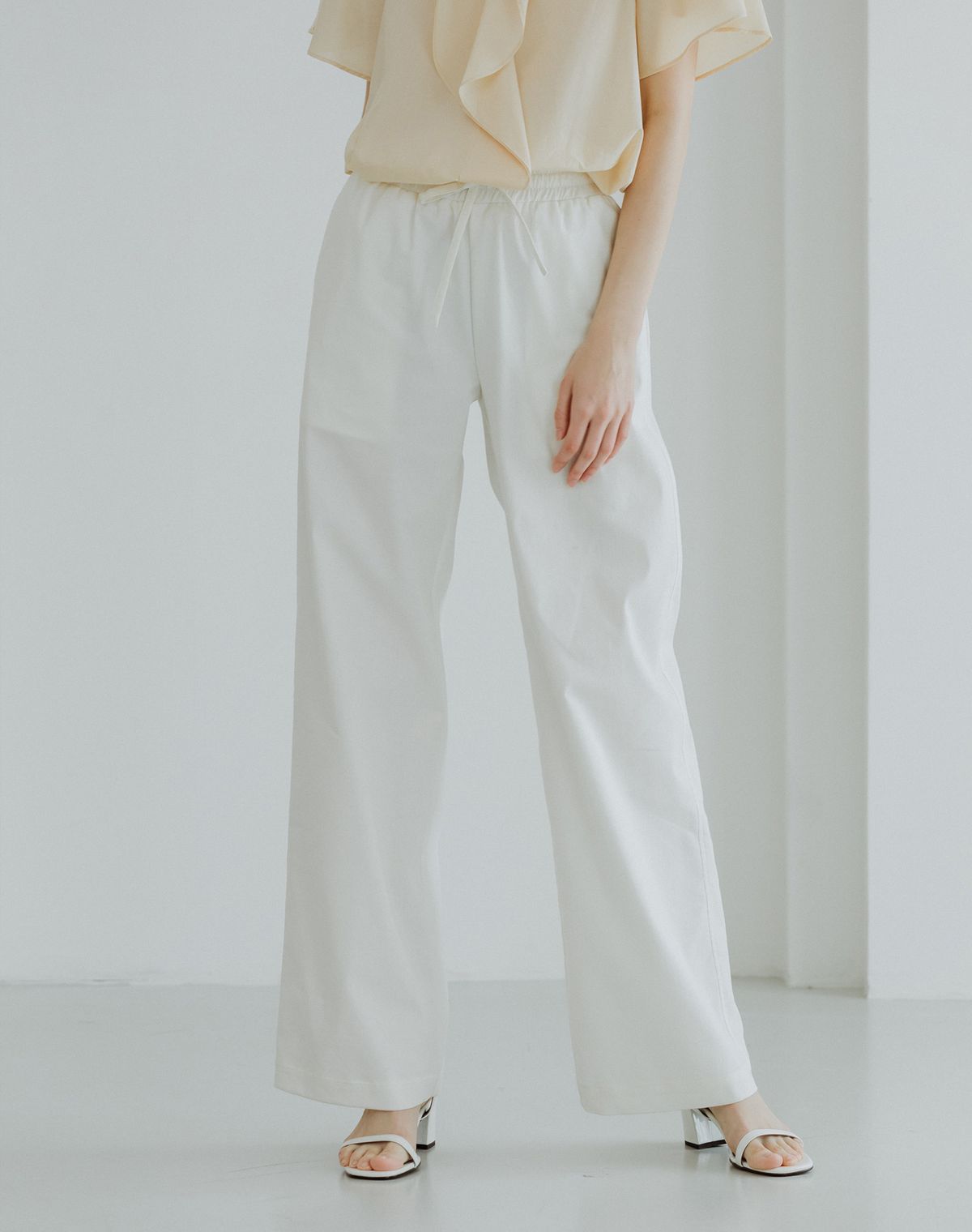 지에마르(GIEMAR) 섬머 밴딩 팬츠 아이보리 SUMMER BANDING PANTS IVORY