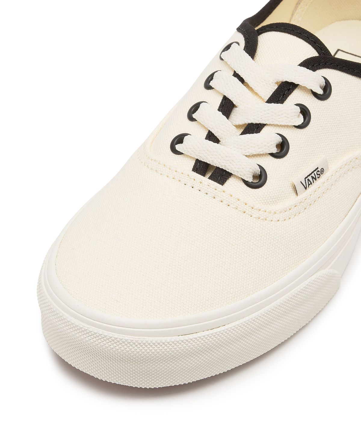 반스(VANS) 어센틱 - (발레리나) 클래식 화이트 / VN0A2Z3Z2VZ1