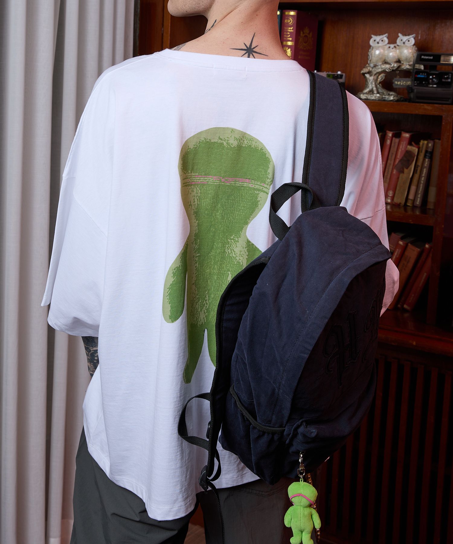 HOODHOOD☆Alien graphic overfit half sleeve T-shirt BLACK Alien Graphic Overfit Half Sleeve T-shirt - HOODHOOD