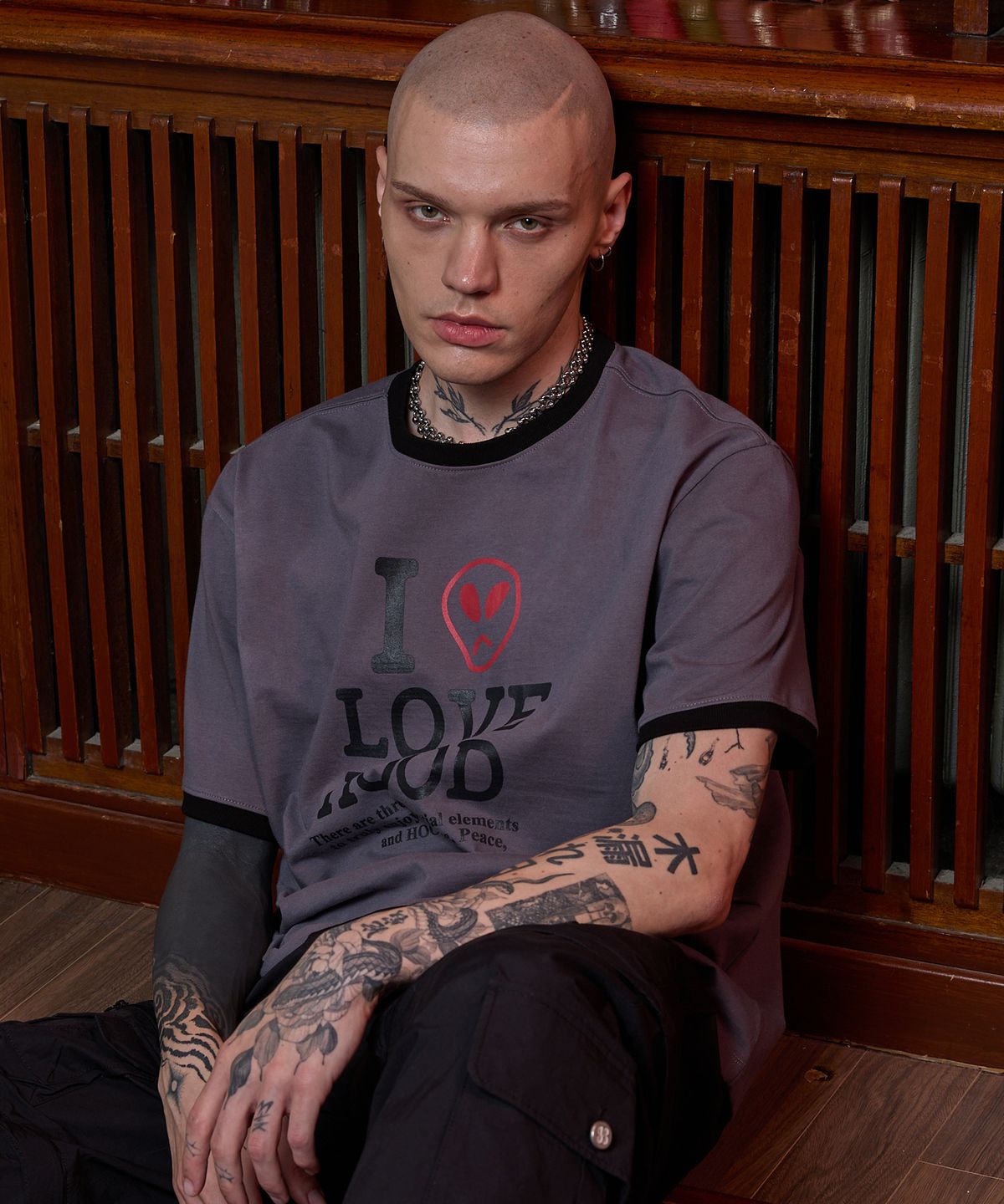 후드후드(HOODHOOD) I LOVE HOOD 링거 반팔티셔츠 차콜