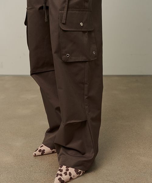 MUSINSA公式 | ILLIGO String Cargo Banding Pants Brown