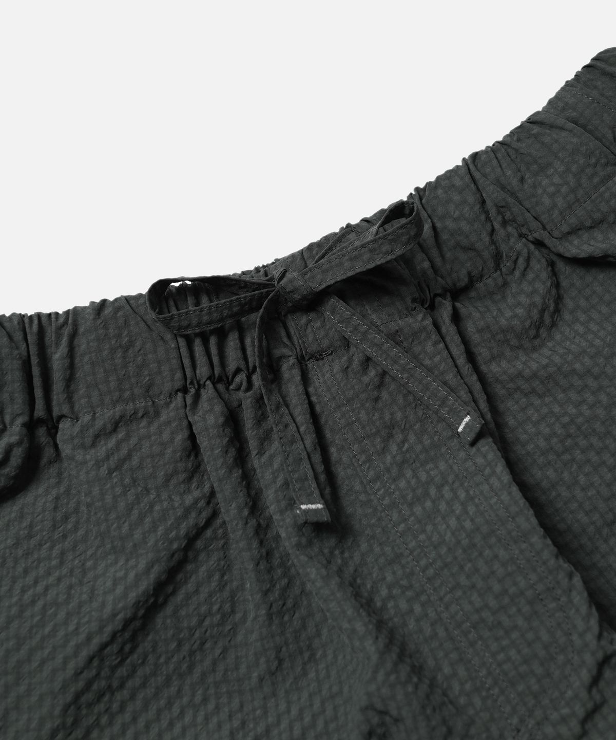 프리즘웍스(FRIZMWORKS) COMFORTABLE BANDING SHORTS _ CHARCOAL