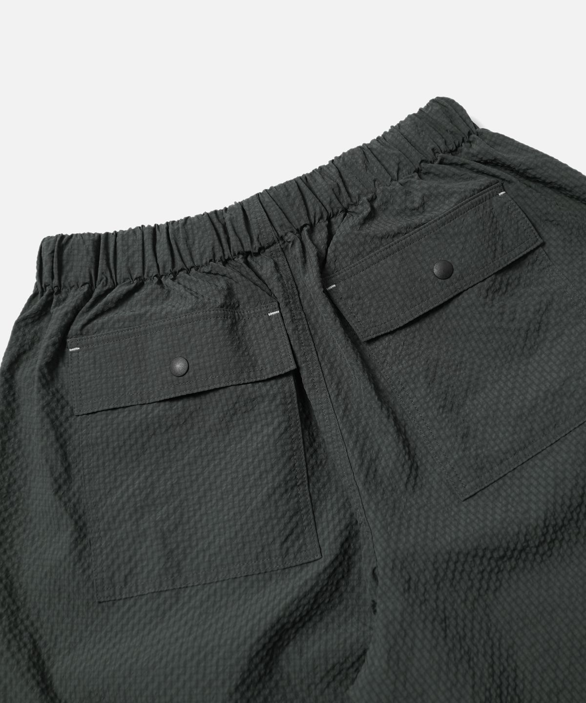 프리즘웍스(FRIZMWORKS) COMFORTABLE BANDING SHORTS _ CHARCOAL