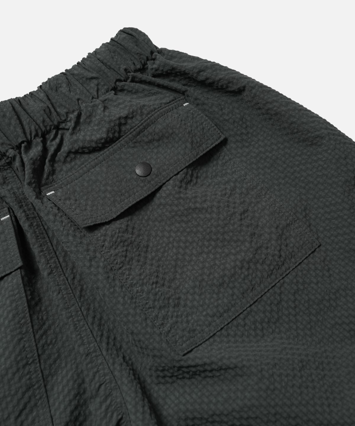 프리즘웍스(FRIZMWORKS) COMFORTABLE BANDING SHORTS _ CHARCOAL