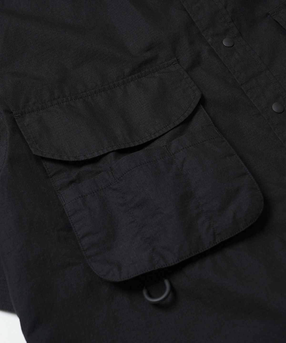 프리즘웍스(FRIZMWORKS) CN RIPSTOP FISHING HALF SHIRT _ BLACK