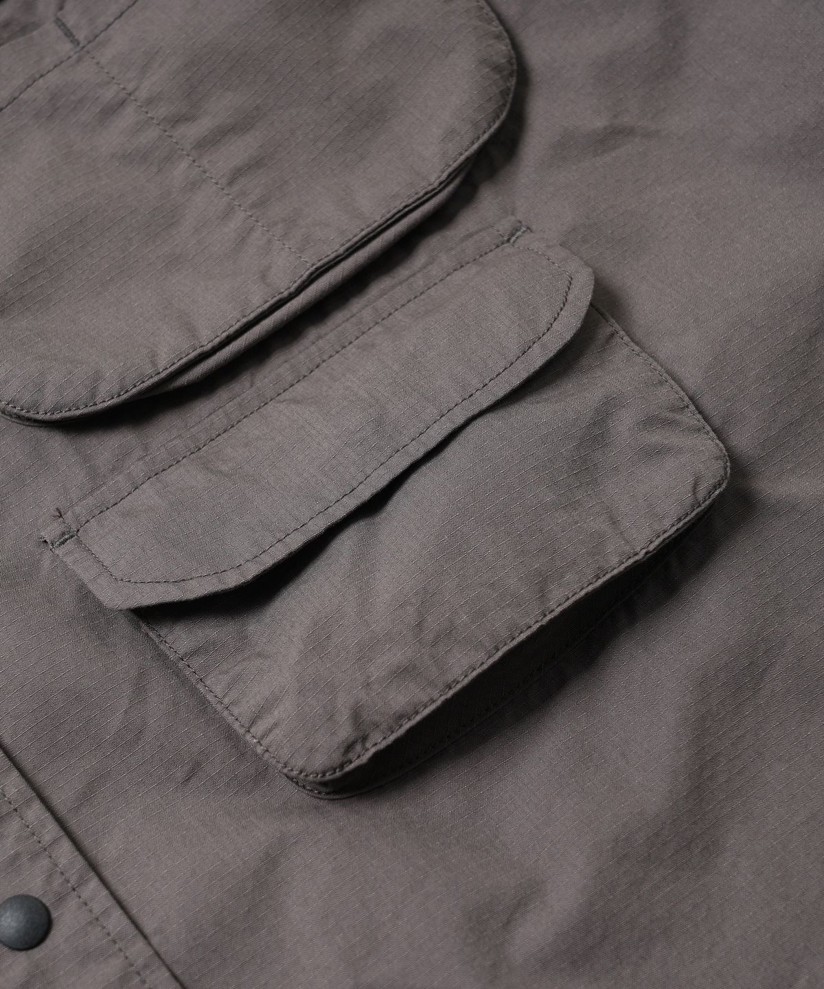 프리즘웍스(FRIZMWORKS) CN RIPSTOP FISHING HALF SHIRT _ GRAY
