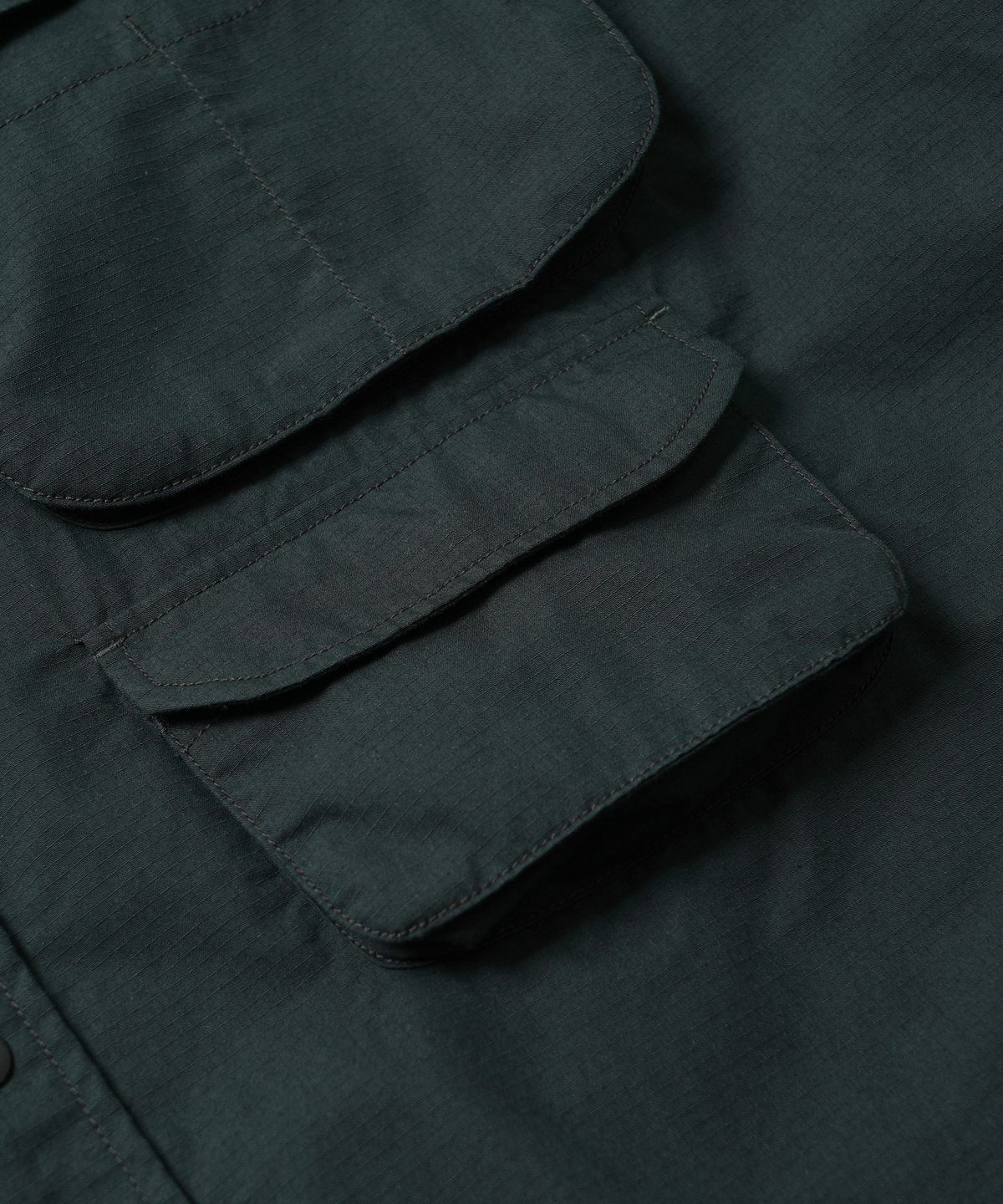 프리즘웍스(FRIZMWORKS) CN RIPSTOP FISHING HALF SHIRT _ DARK GREEN