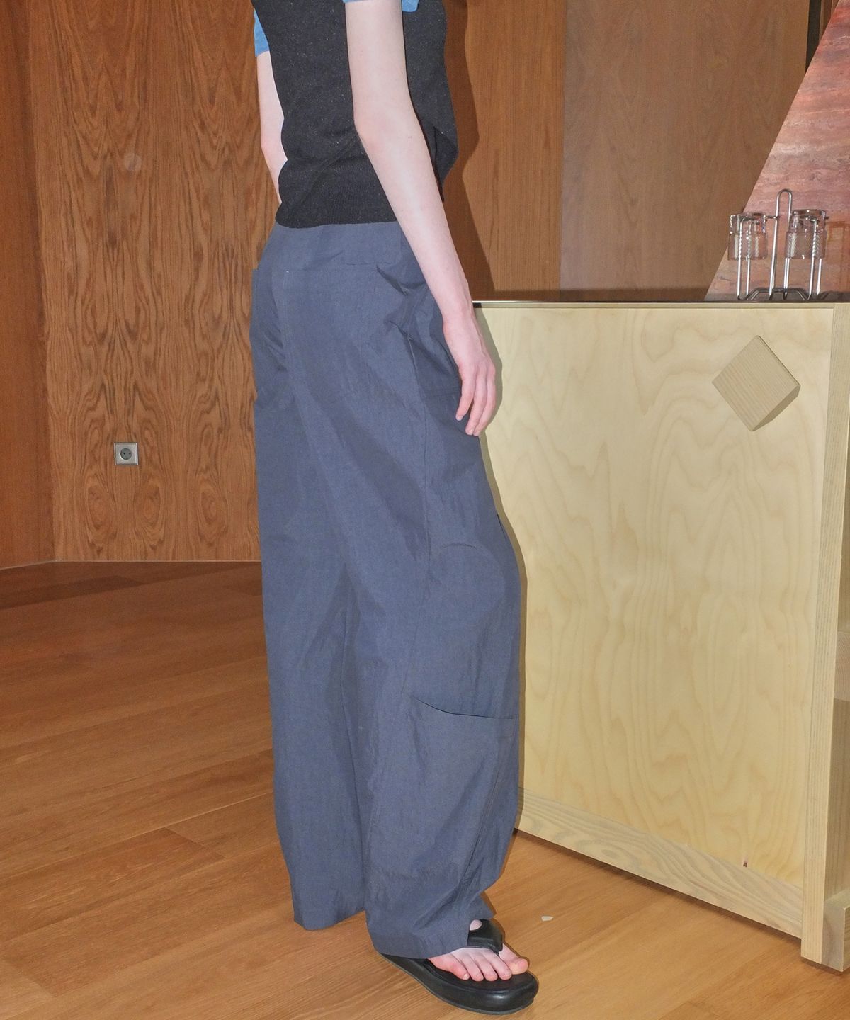 엔오르(EN OR) BAKER WIDE PANTS - NAVY