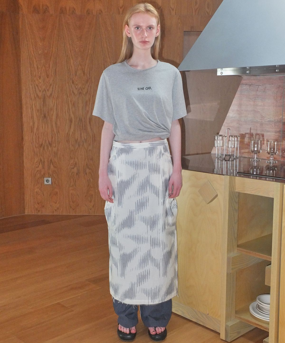 엔오르(EN OR) CARGO STRING WAVE SKIRT - GREY