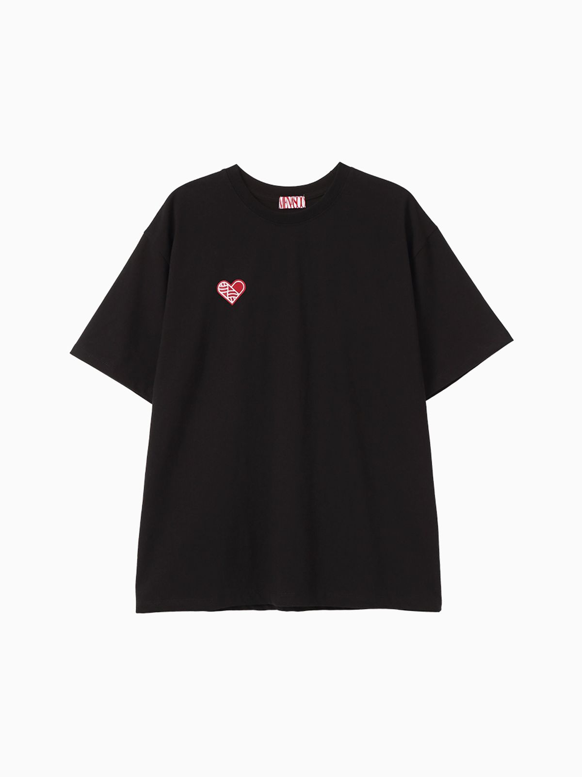 미나수(MENASOO) SMALL HEARTTRACK OVER FIT TEE_BLACK EDITION