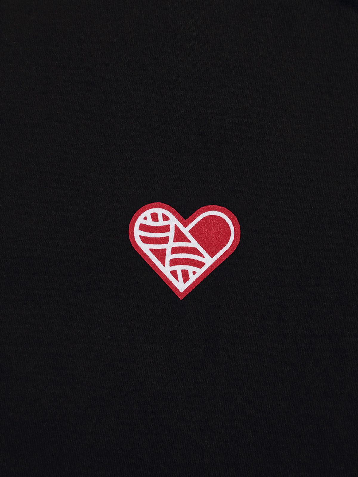미나수(MENASOO) SMALL HEARTTRACK OVER FIT TEE_BLACK EDITION