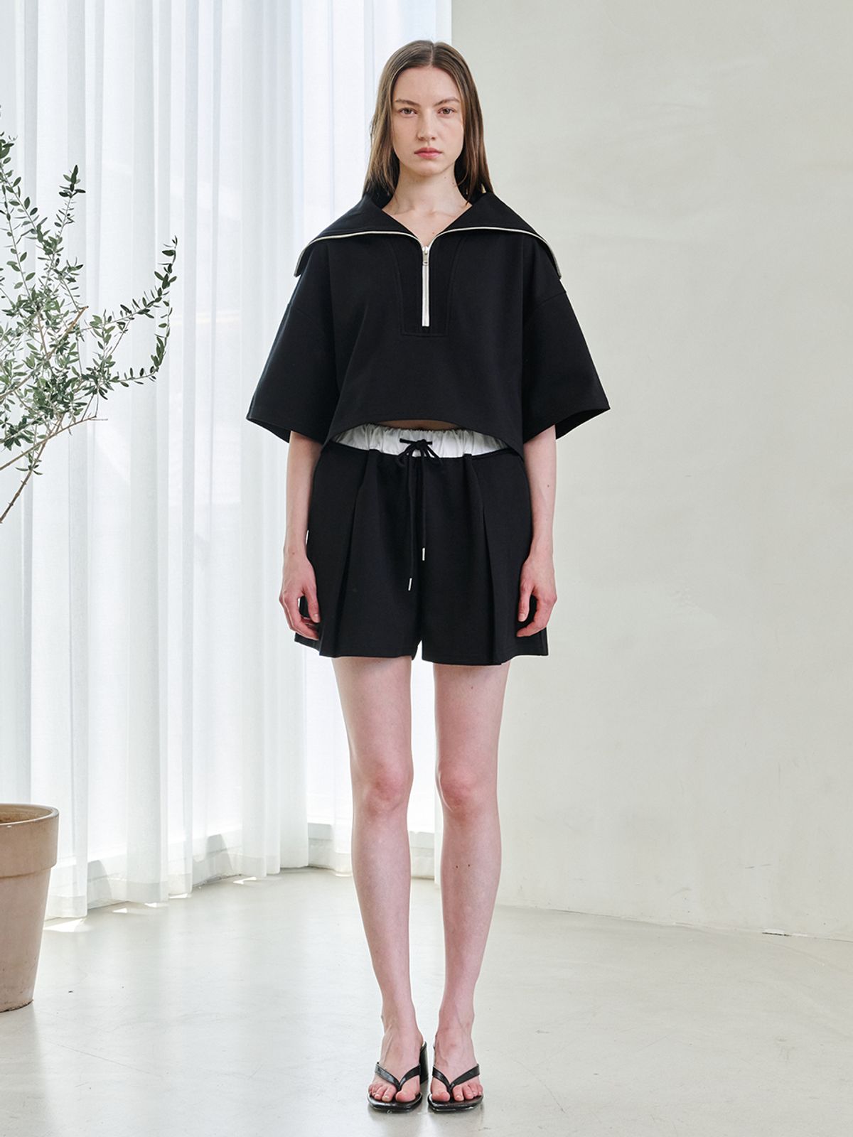 누브(NOUVE) Double Waist Short Pants - Black