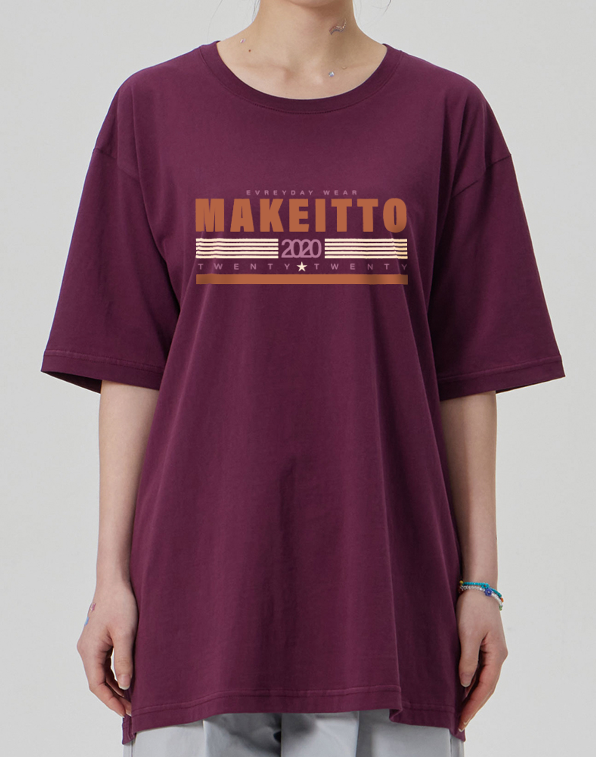 메이킷투(MAKEITTO) [TWENTY TWENTY] CREW NECK TEE_WINE