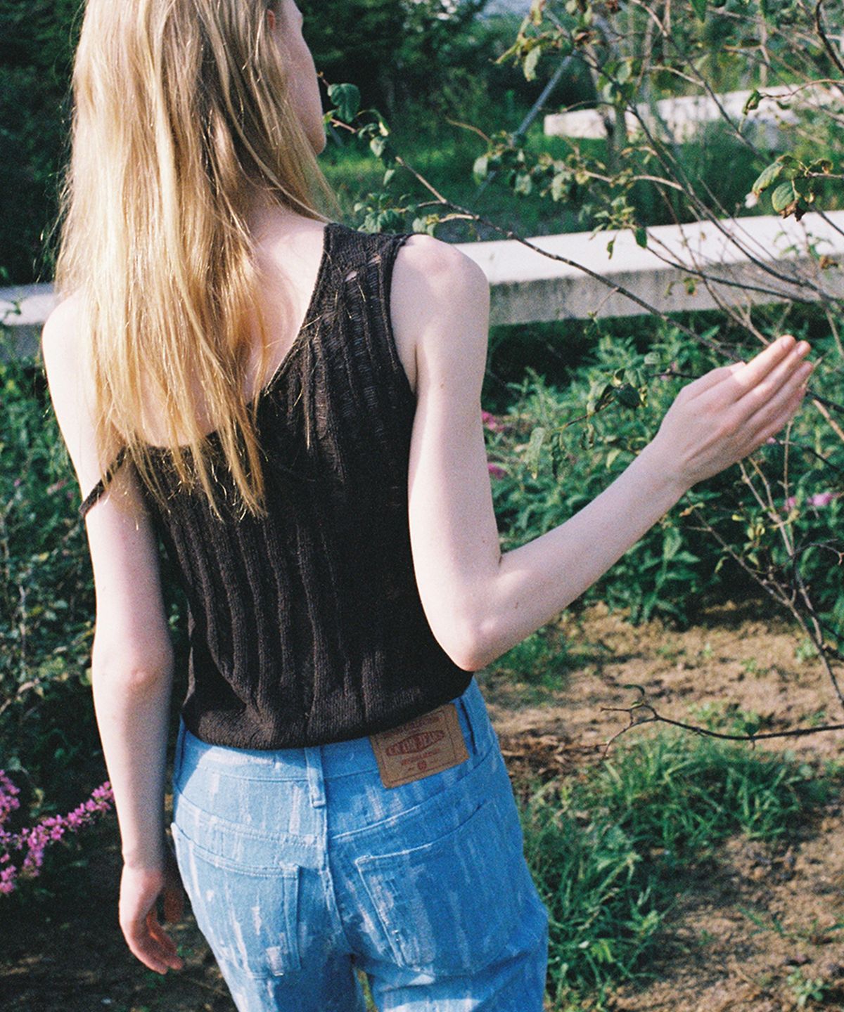 엔오르(EN OR) LAYERED TANK KNIT TOP - BROWN