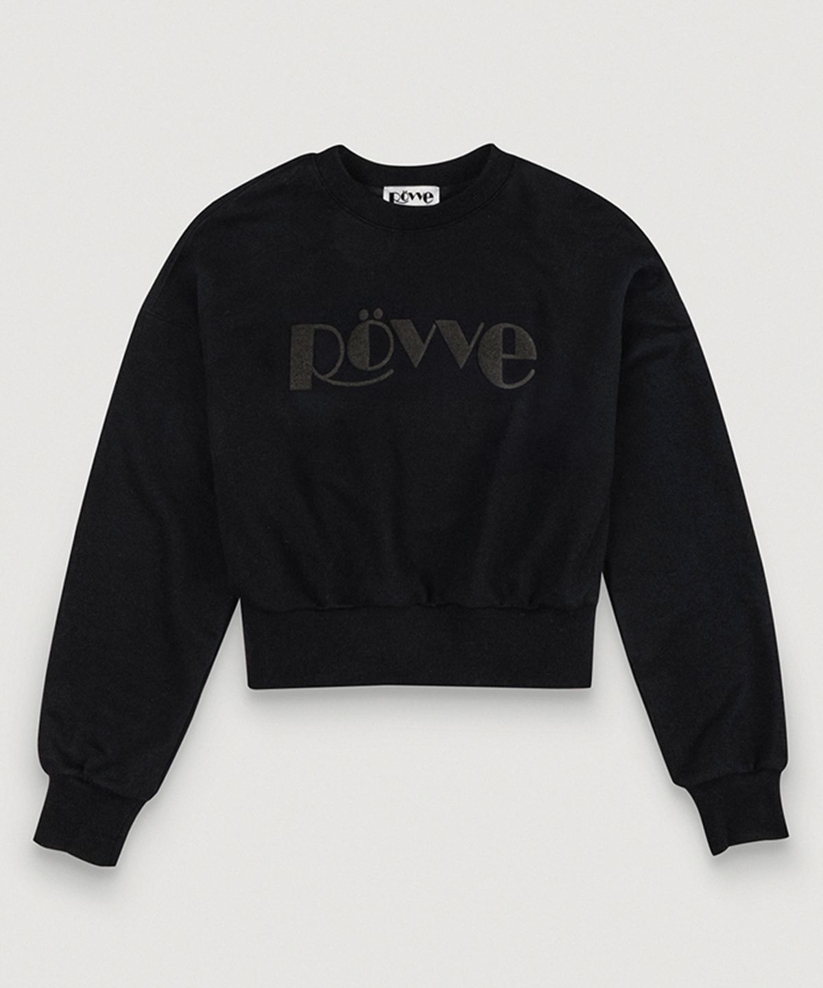 뢰브(ROVVE) Cropped Signature Embo Sweat Shirt (Black)