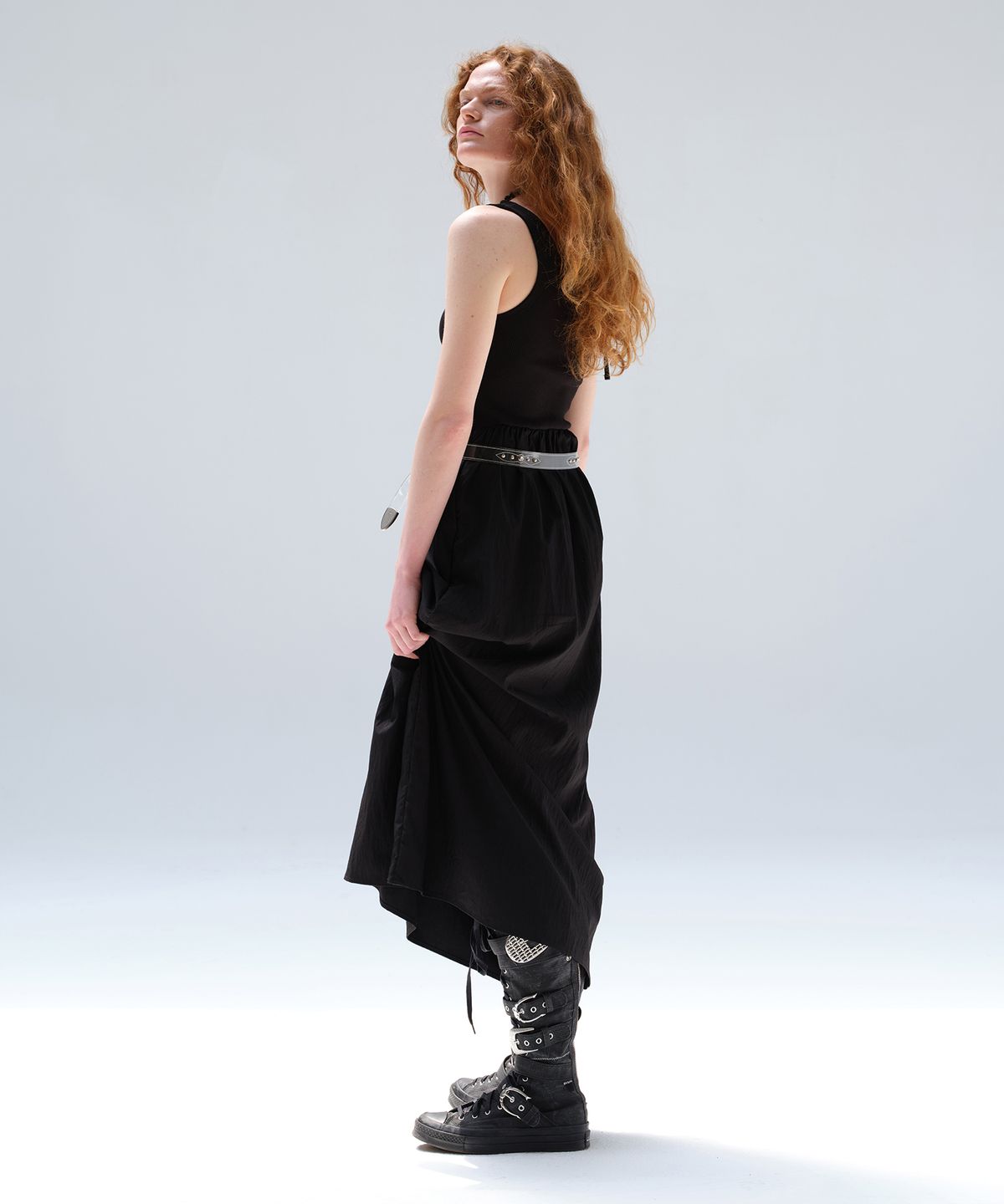 다이애그널(DIAGONAL) ONE OFF-SHOULDER LONG DRESS (black)