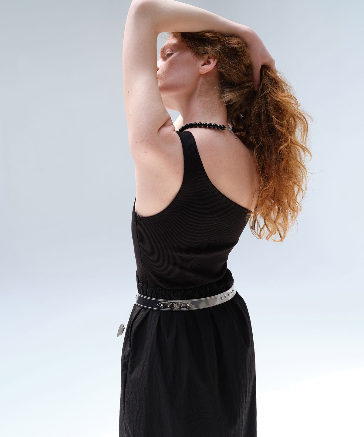 다이애그널(DIAGONAL) ONE OFF-SHOULDER LONG DRESS (black)