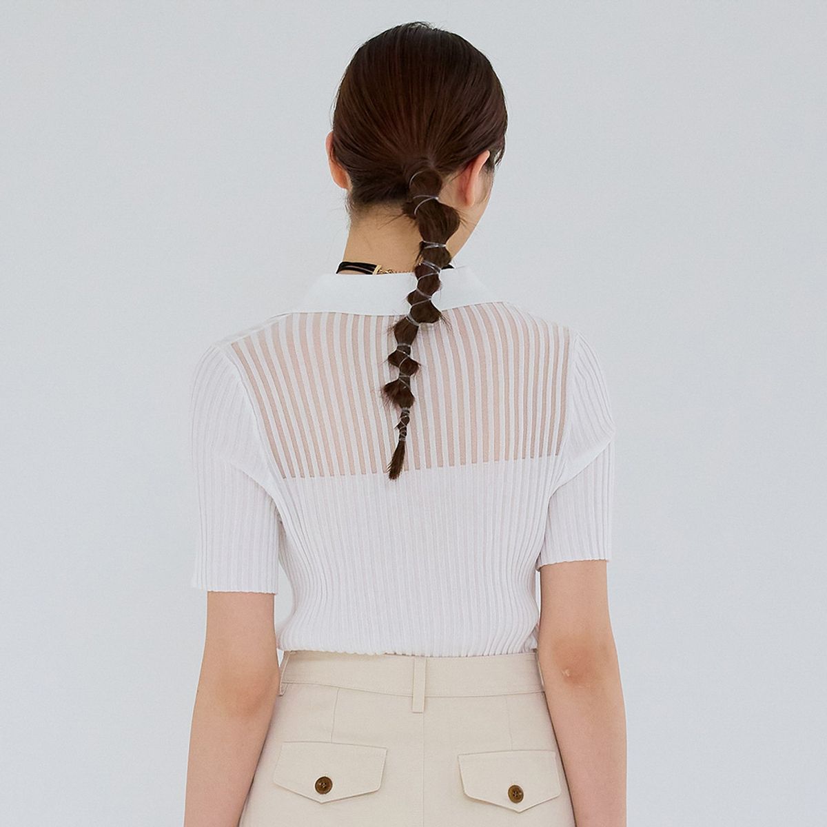에이앤레이(AEIREI) AR_Pitting v-neck collar top_WHITE
