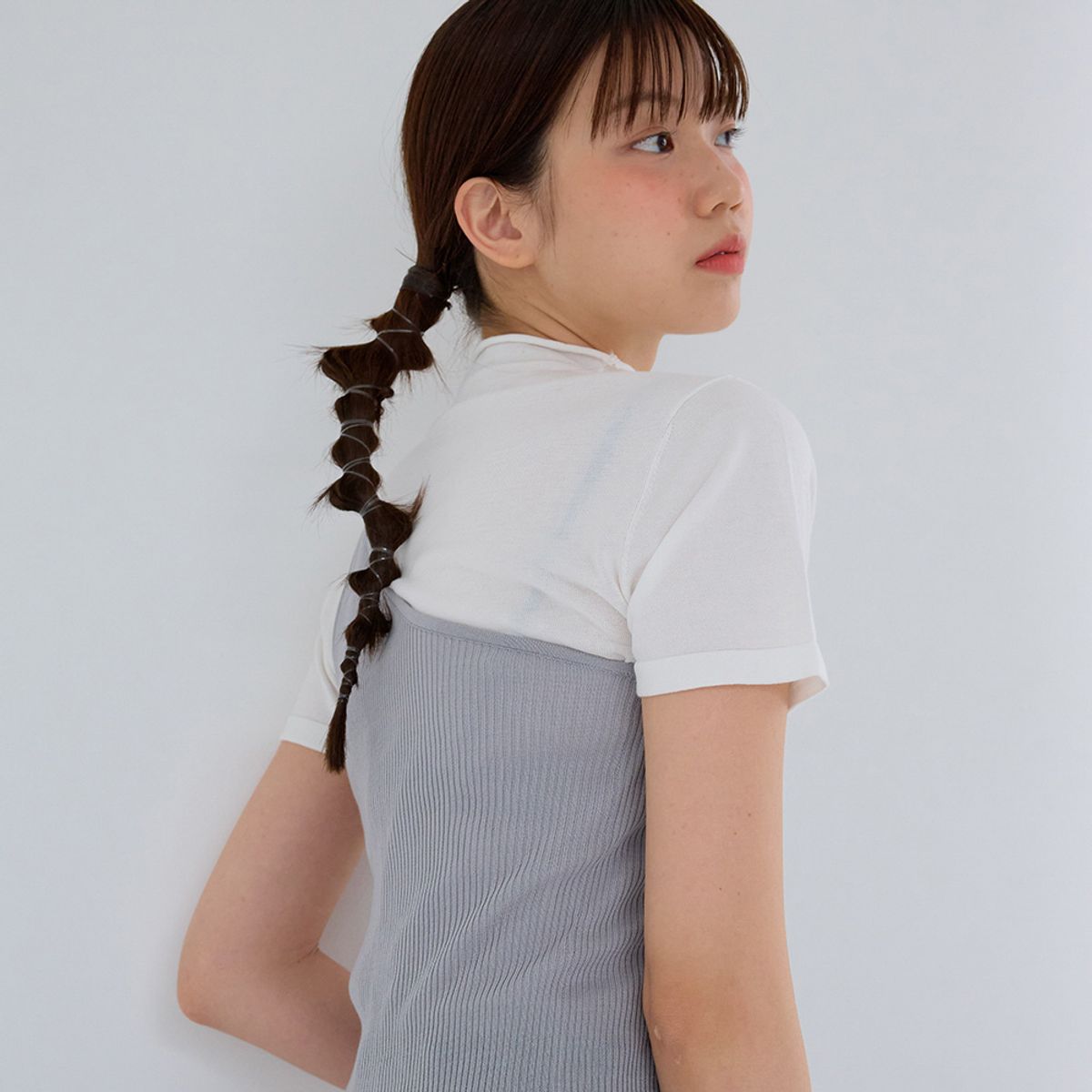 에이앤레이(AEIREI) AR_One shoulder knit top