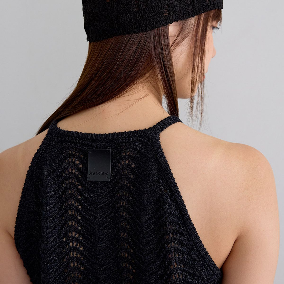 에이앤레이(AEIREI) AR_Crochet halterneck top_BLACK