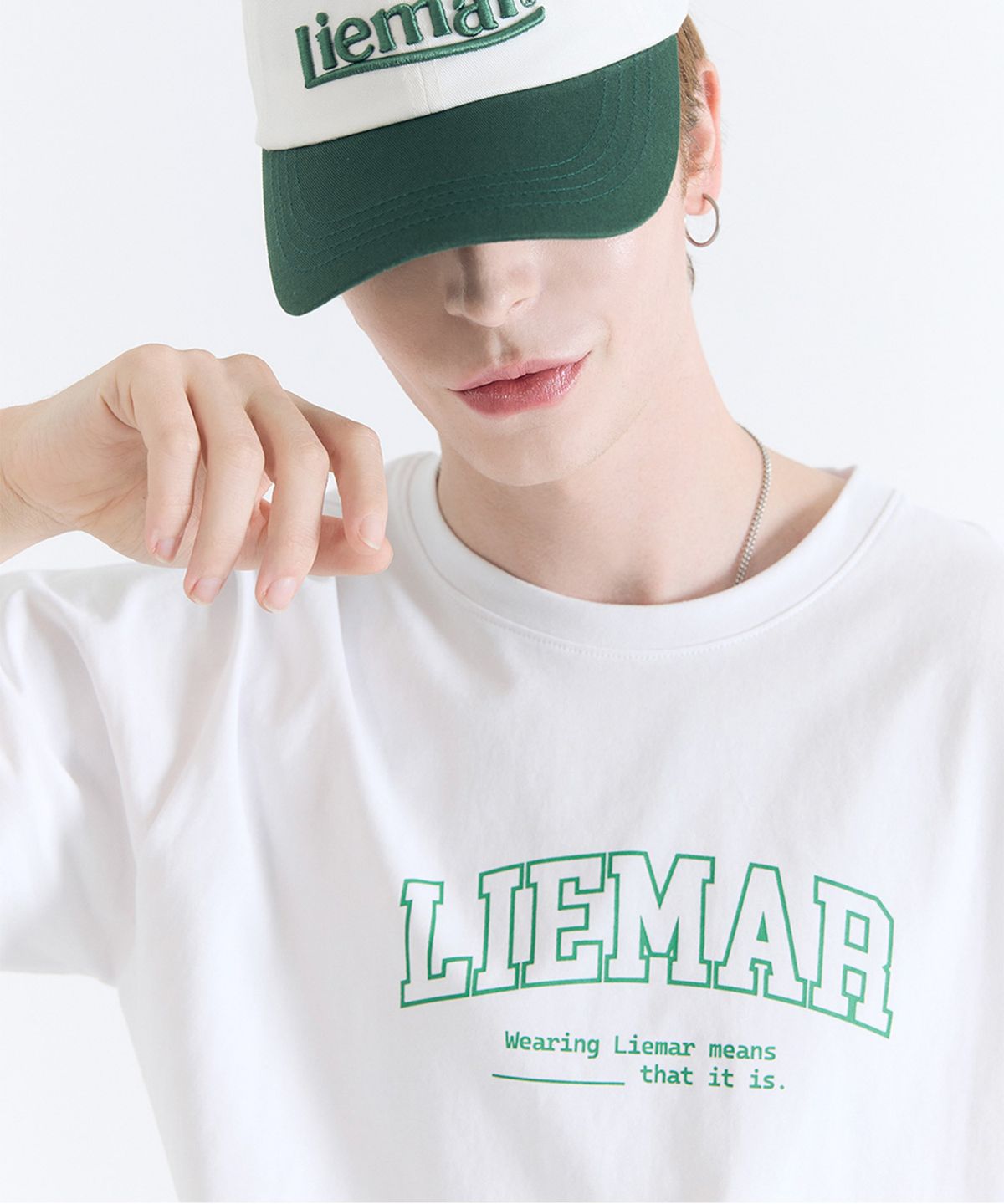 리에마르(LIEMAR) 시그니처 그린 코튼 티셔츠