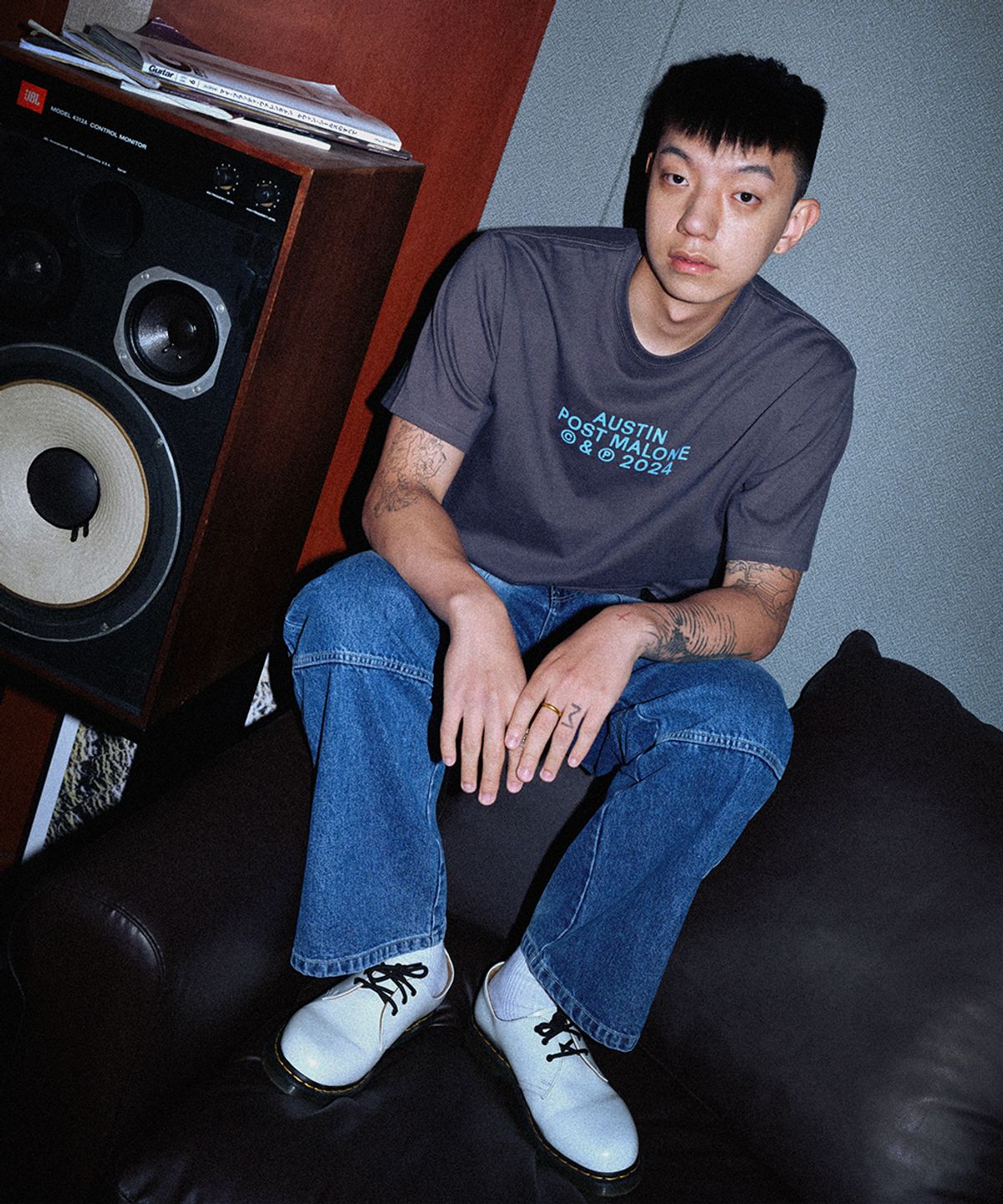 마하그리드(MAHAGRID) HOLD MY BREATH TEE CHARCOAL(MG2EMMT522D)
