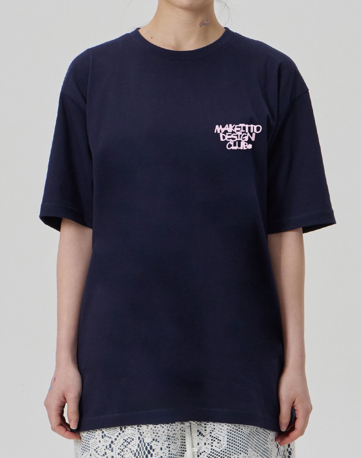 메이킷투(MAKEITTO) [DESIGN CLUB] CREW NECK TEE_NAVY