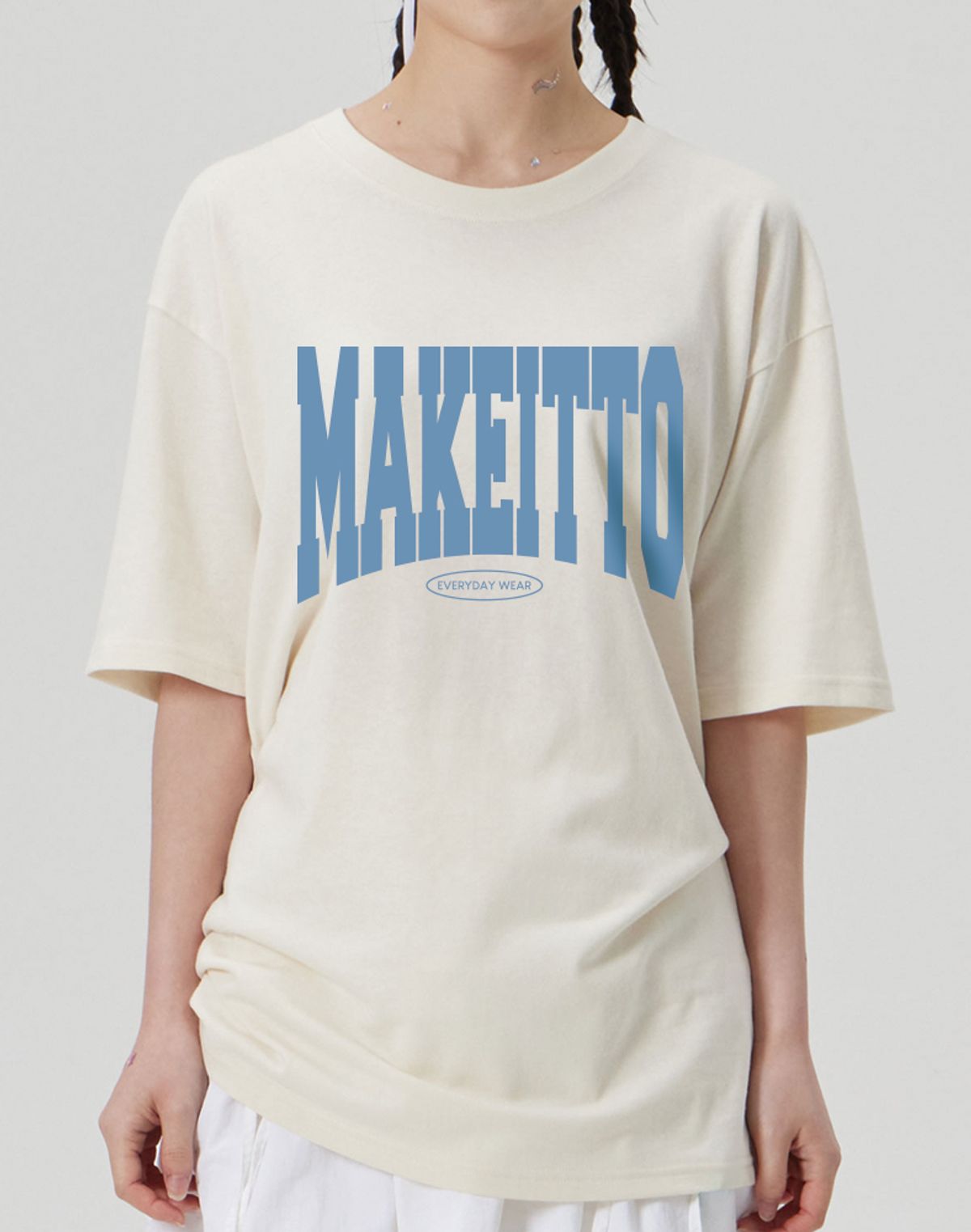 메이킷투(MAKEITTO) [NAME LOGO] CREW NECK TEE_CREAM