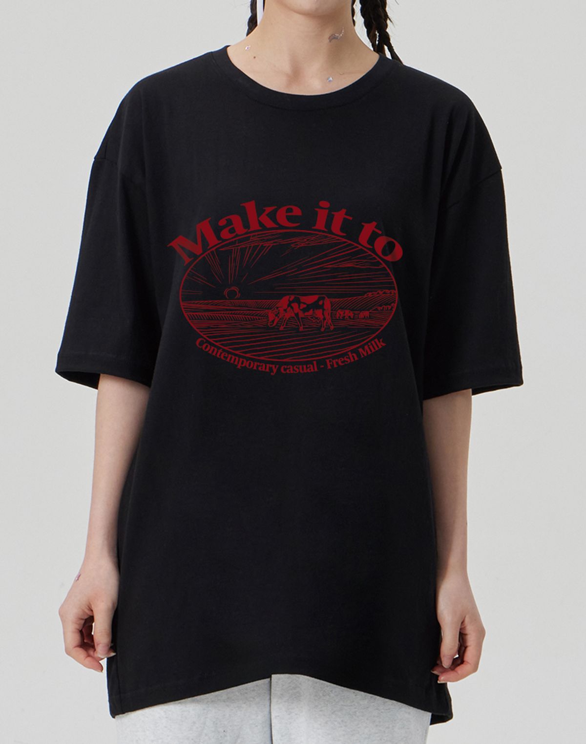 메이킷투(MAKEITTO) [FRESH MILK] CREW NECK TEE_BLACK