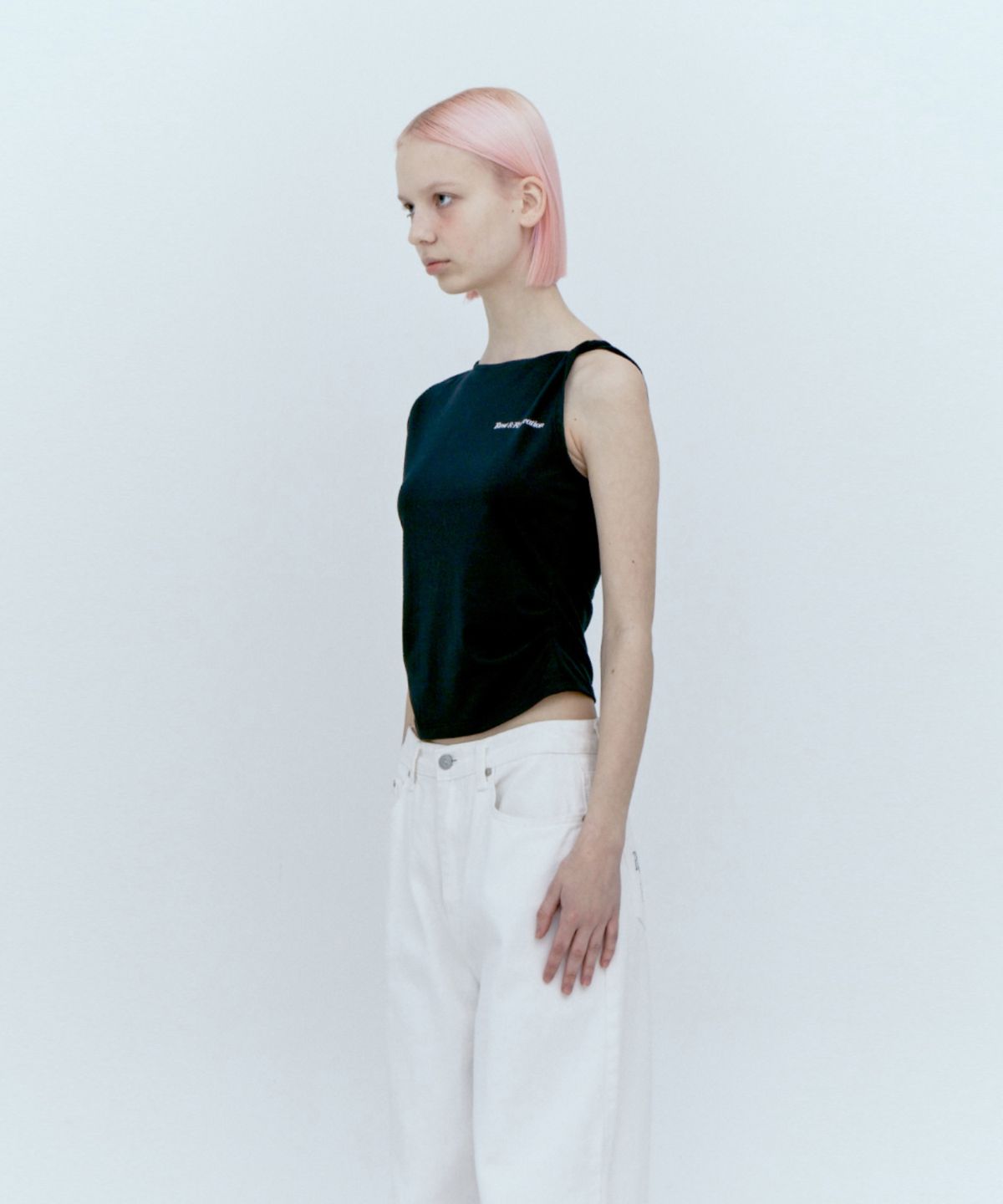 레스트앤레크레이션(REST&RECREATION) UNBALANCED SLEEVE TOP_BLACK