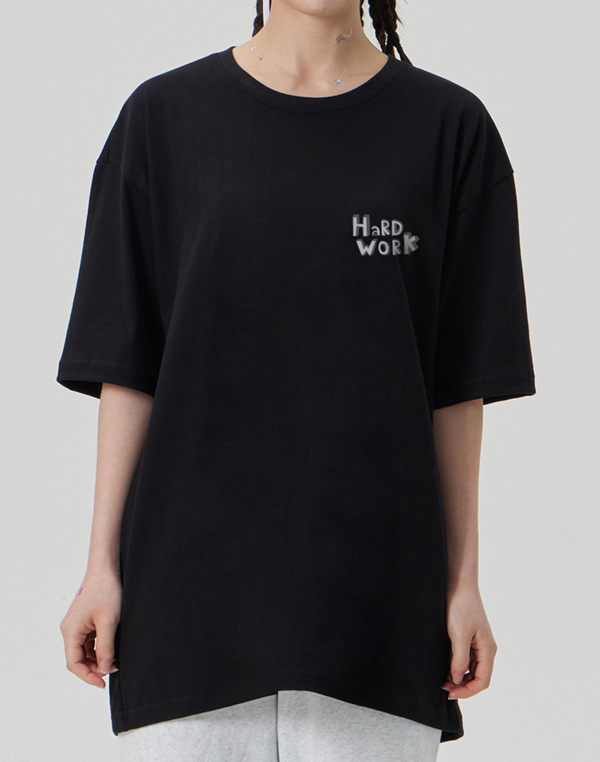 메이킷투(MAKEITTO) [HARD WORK] CREW NECK TEE_BLACK