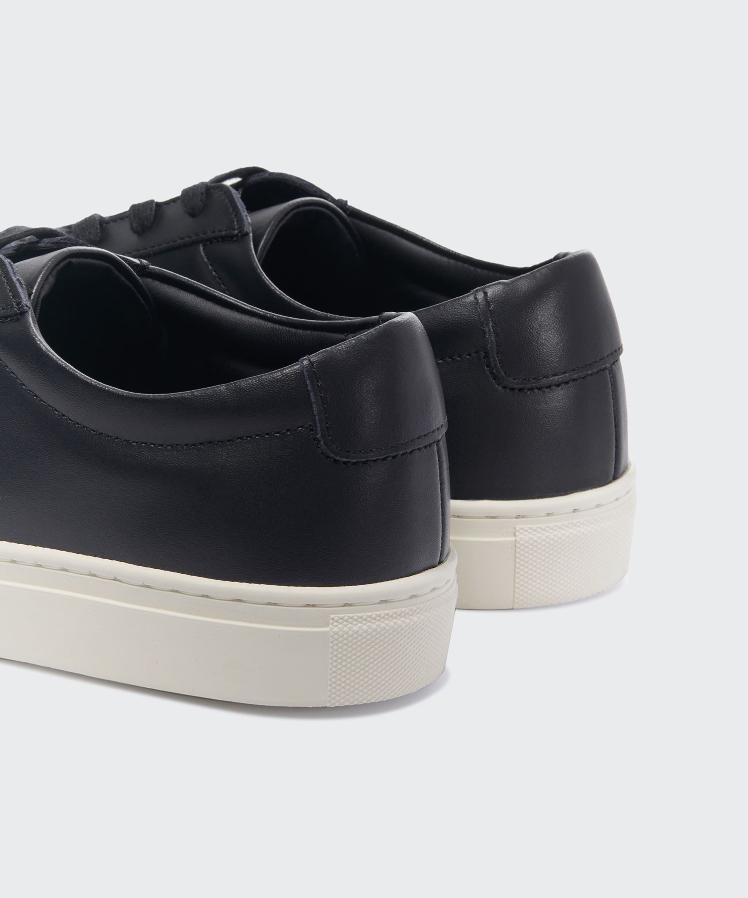 MUSINSA公式 | MUSINSA STANDARD Leather Coat Sneakers Mark 2