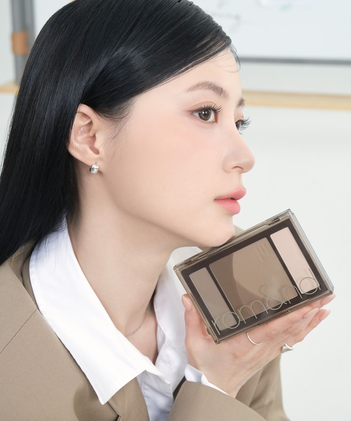 롬앤(ROM&ND) 베러 댄 컨투어 (+ 미니 레몬 하이라이터 섀도우 증정)