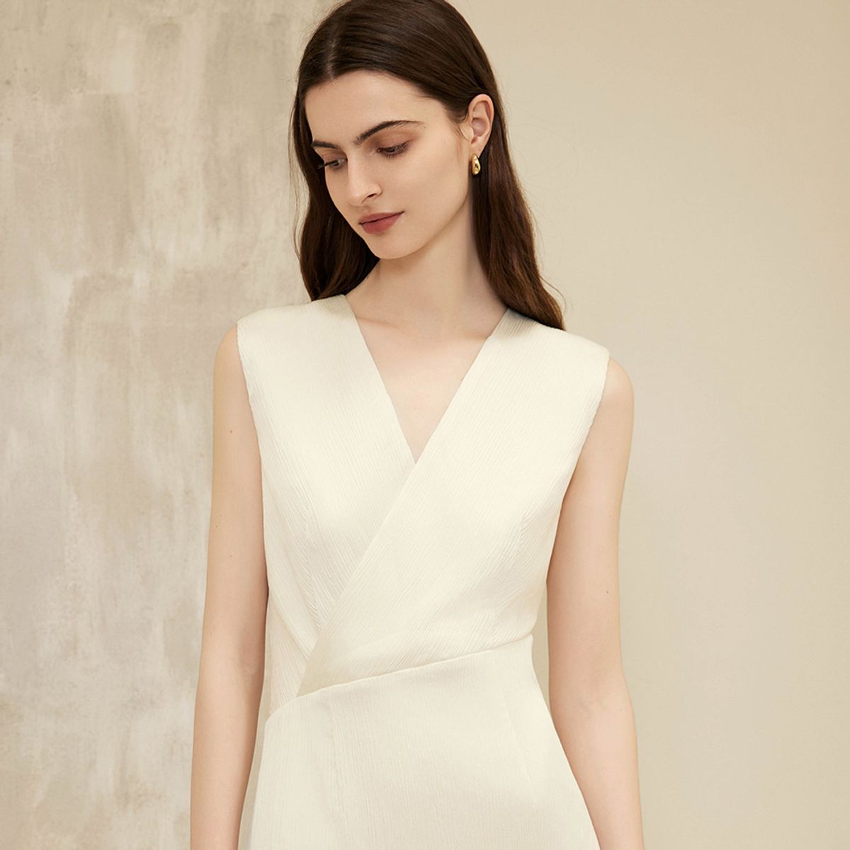와이와이아이엠(YYIAM) YY_V-neck sleeveless long dress