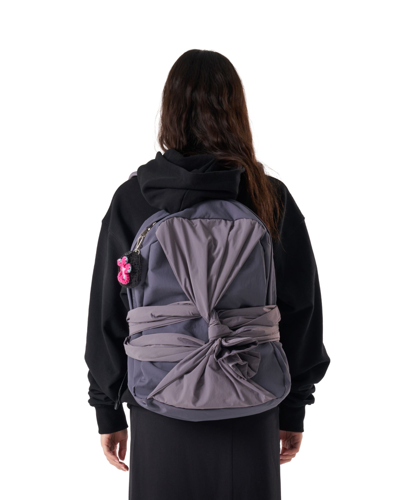 MUSINSA | IUGAMAKARAS Knotted Backpack (Ash Purple)
