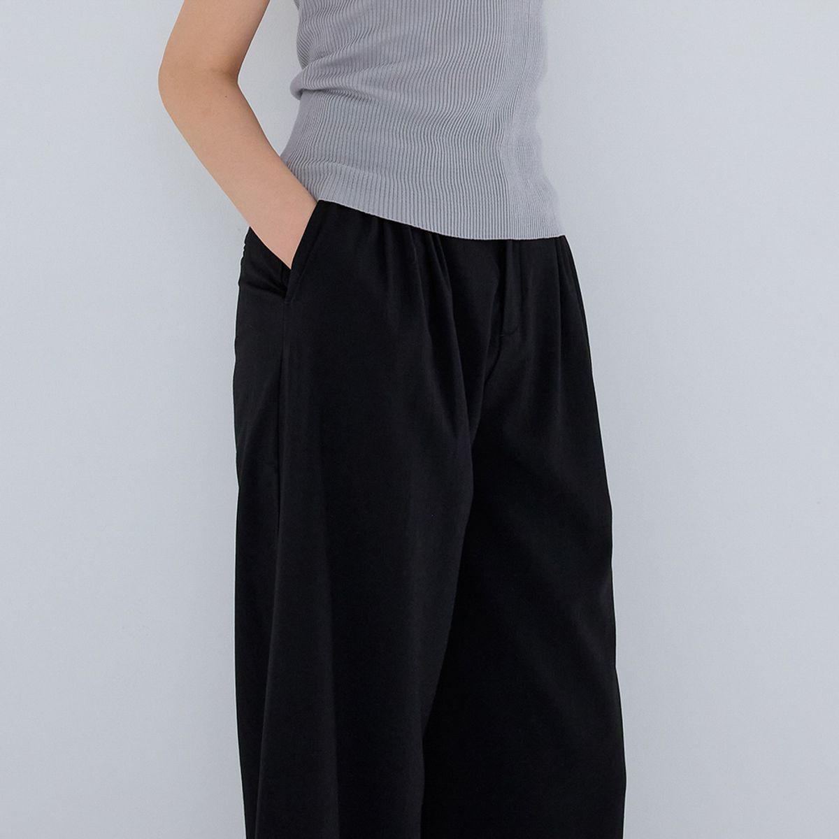 에이앤레이(AEIREI) AR_Double buckle loose pants_BLACK