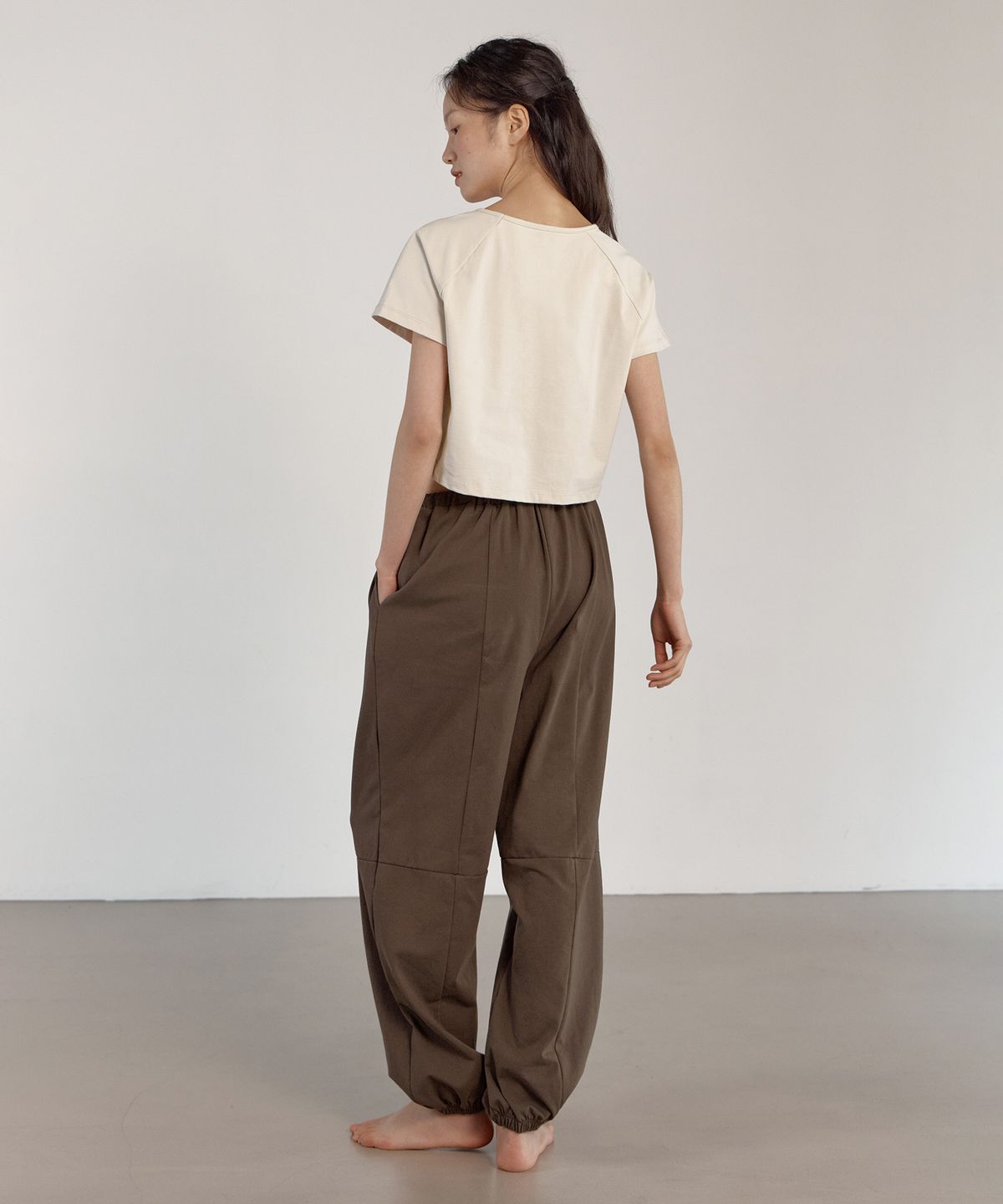 디야니(DHYANI) Surya crop top (Creme brulee)