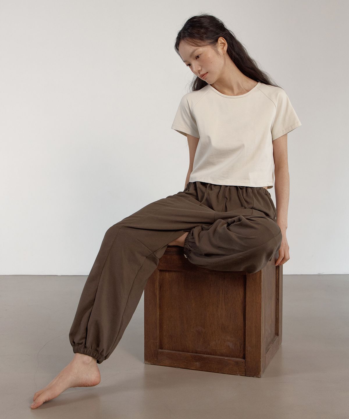 디야니(DHYANI) Surya crop top (Creme brulee)