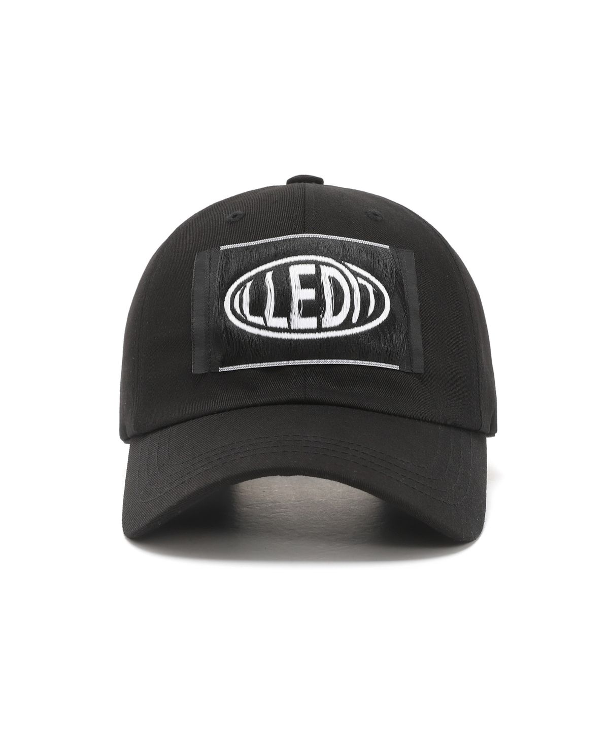 일레딧(ILLEDIT) BIG LOGO LABEL BALL CAP