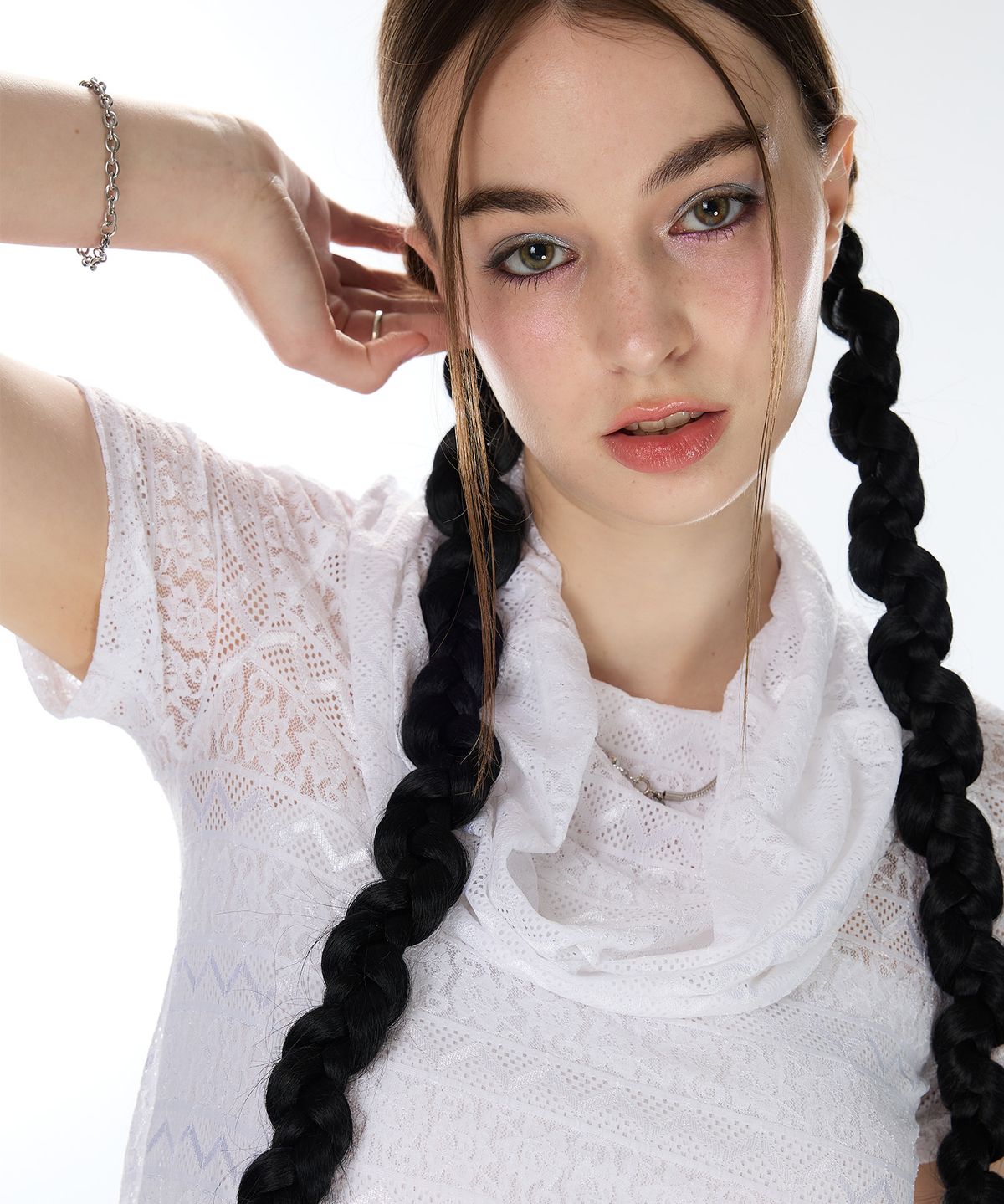 라티젠(LARTIGENT) L12 COWL LACE T-SHIRT(WHITE)