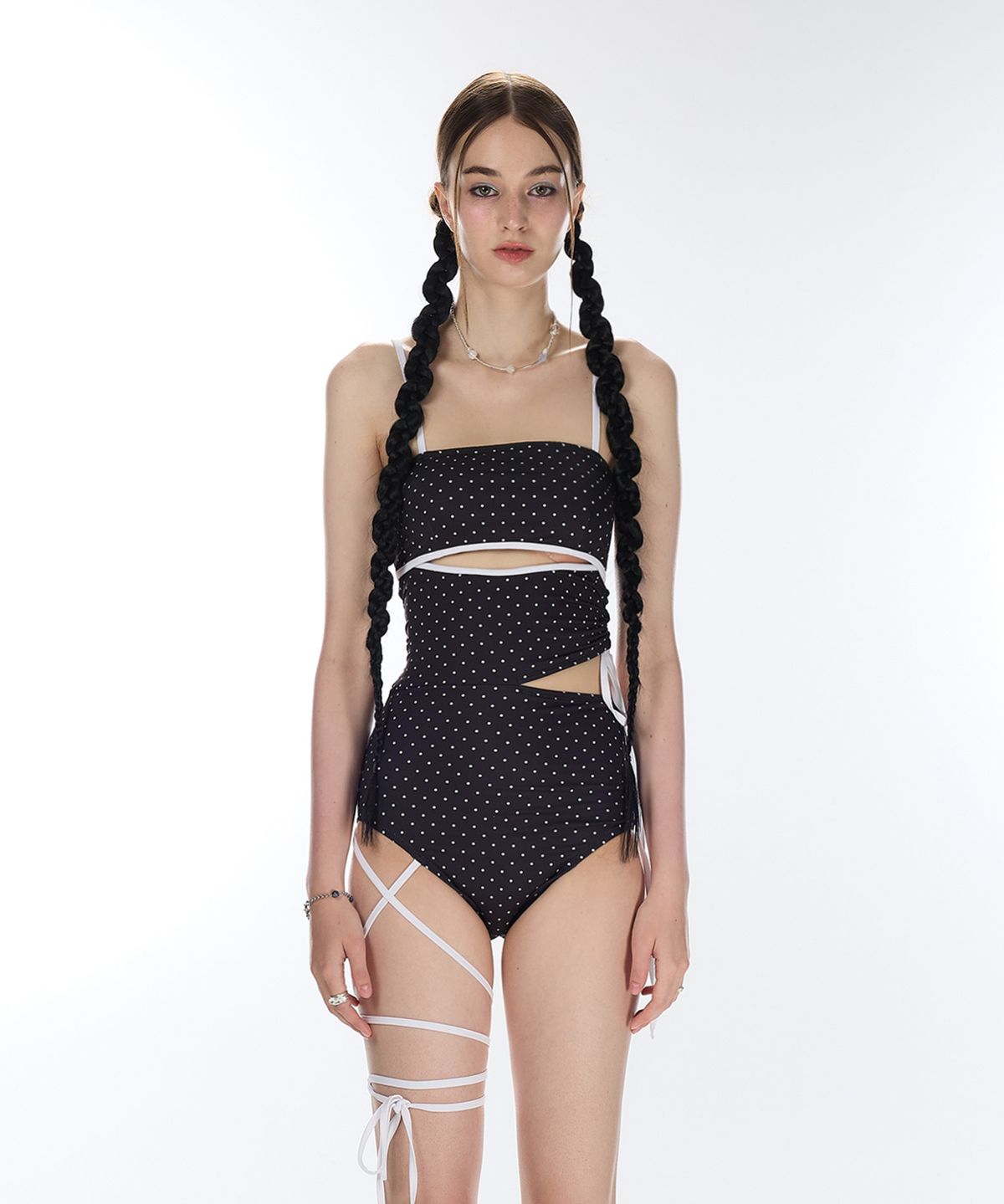 라티젠(LARTIGENT) L12 DOT MONOKINI(BLACK)