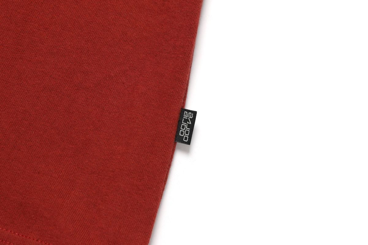 바쥬비쥬(BAJOO BIJOO) LETTERING CAT T-SHIRT [BRICK RED]