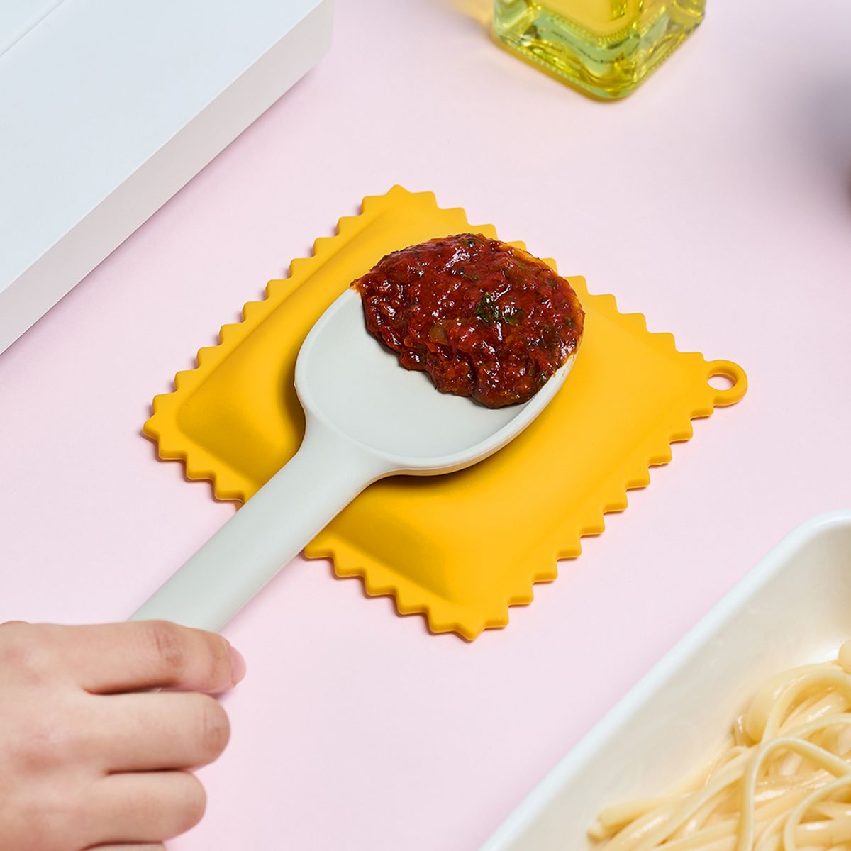 바겐슈타이거(WAGENSTEIGER) PASTA 실리콘 시리즈 라비올리 국자받침대