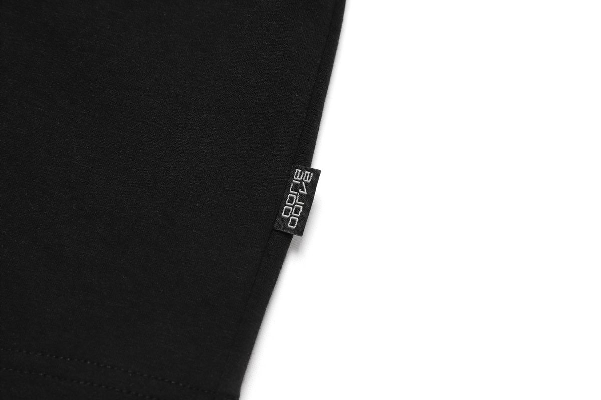 바쥬비쥬(BAJOO BIJOO) LETTERING LOGO CROP T-SHIRT [BLACK]