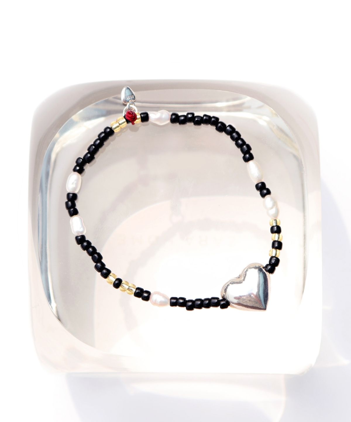 봉보(BONBEAU) Silver heart pearl and beads Bracelet 925실버 통통 하트 담수진주 비즈 밴딩 팔찌