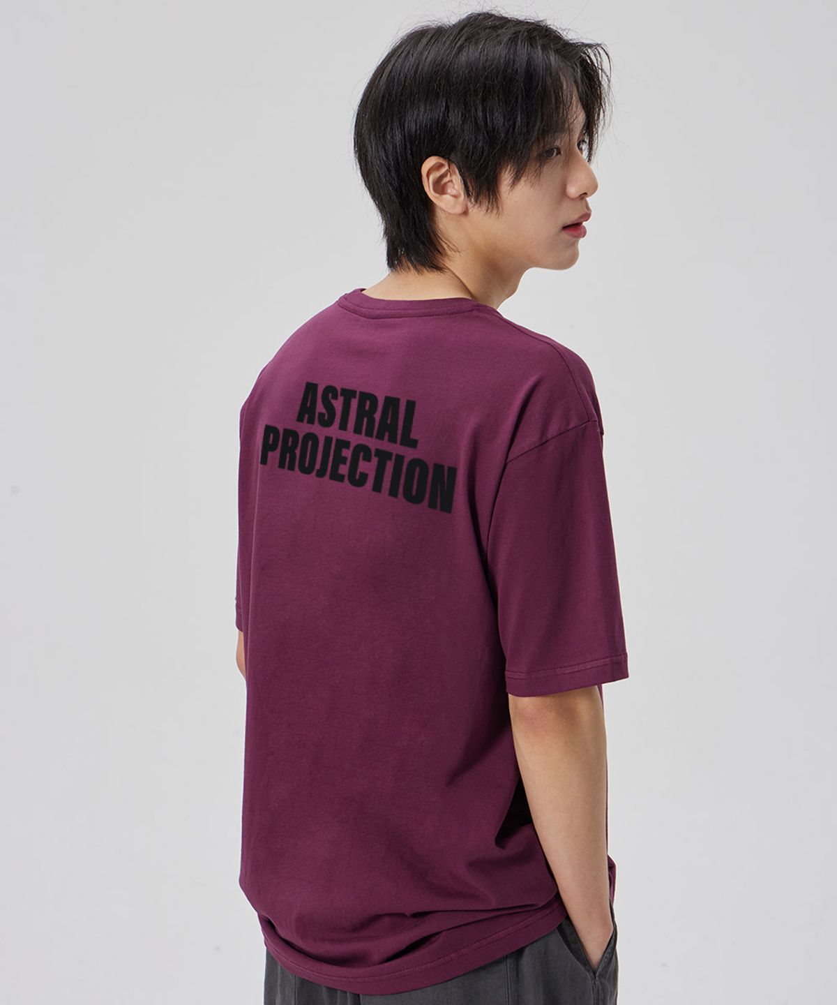 아스트랄 프로젝션(ASTRAL PROJECTION) [시오소피컬 소사이어티]코튼 루즈핏 반팔 티셔츠_플럼 퍼플
