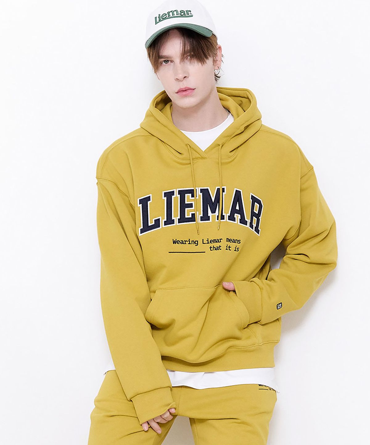 리에마르(LIEMAR) 시그니처 리에마르 후드 머스타드