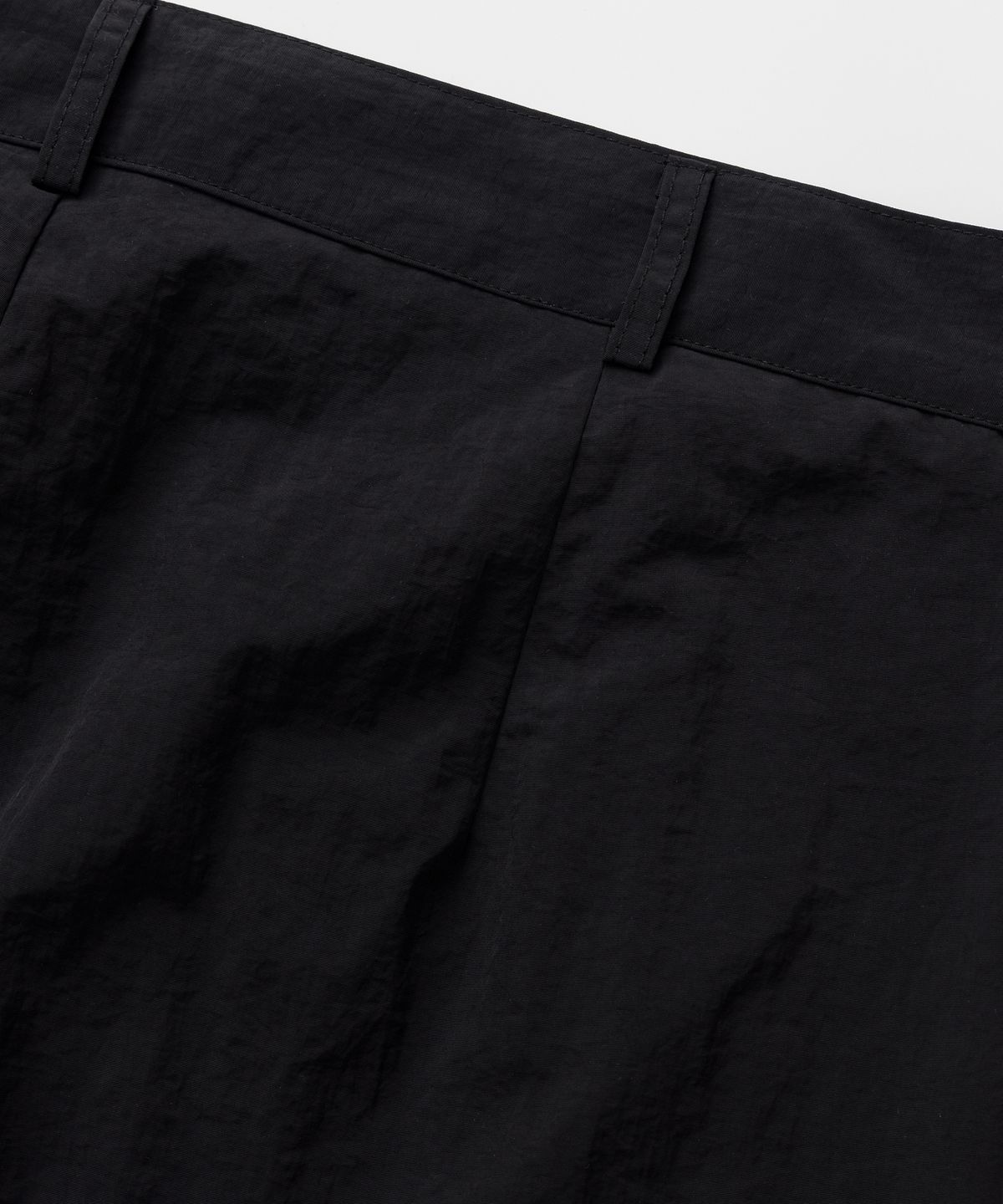 플로즈룸(FLAWSROOM) Side Two Tuck Balloon Pants [BLACK]