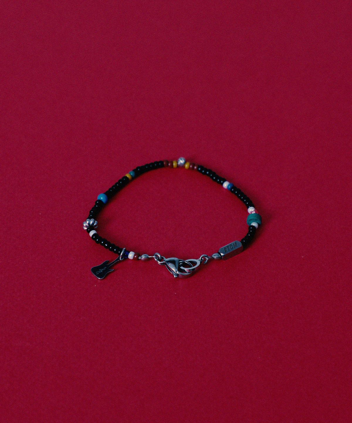 어센틱모즈(AUTHENTICMODS) ATCM poster bracelet(black)