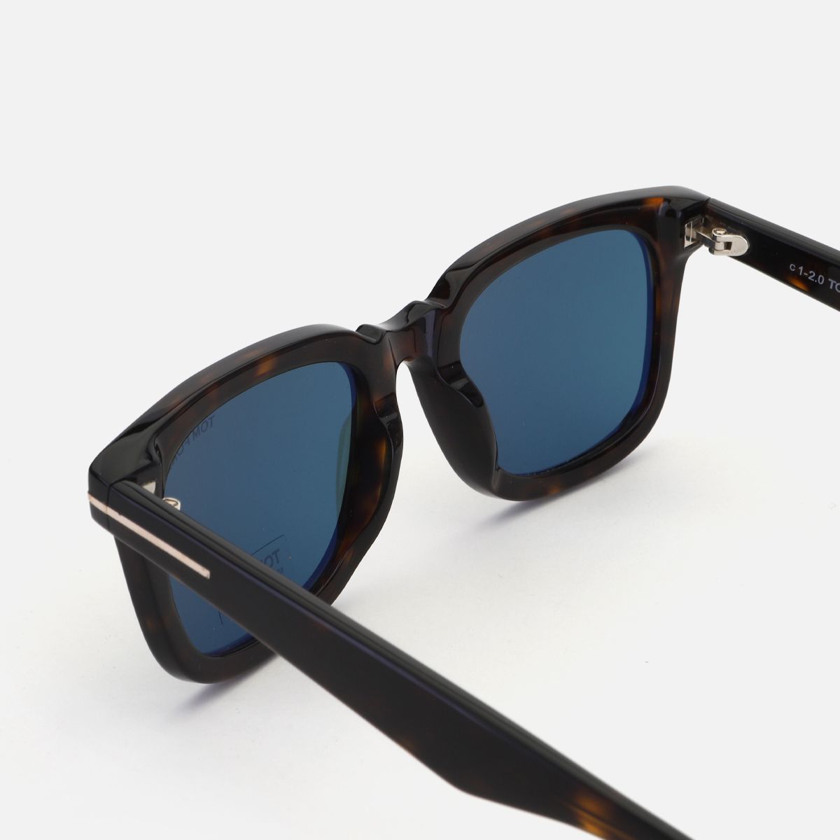 톰포드 아이웨어(TOM FORD EYEWEAR) TF817 52V(53)